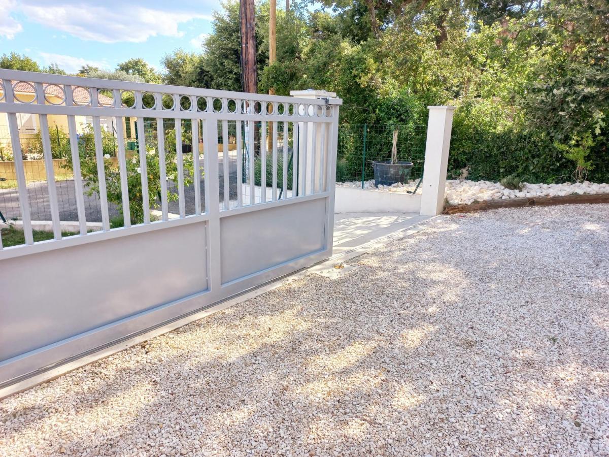 Charmante Villa Dans Un Village Paisible Aux Portes D'Uzes Et Des Cevennes Saint-Hippolyte-de-Caton Εξωτερικό φωτογραφία